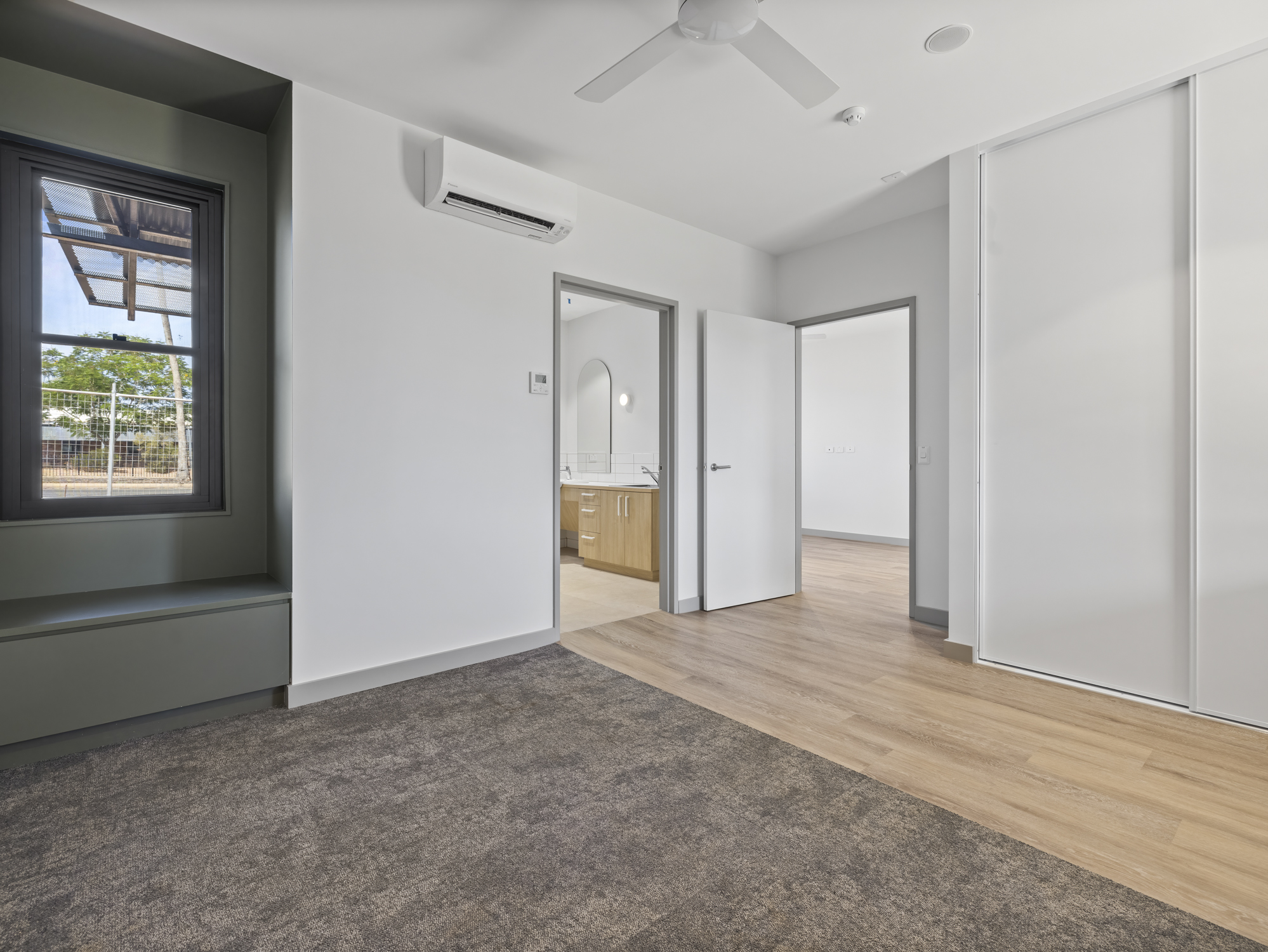 Commercial Builders